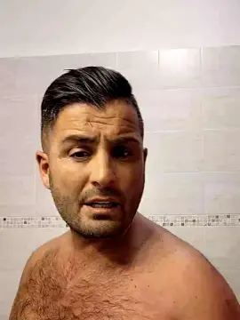 Cam4 Sex Cam of Kingbull1900