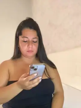 Cam4 Private Sex Chat of Mikela_