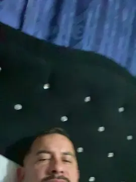 Cam4 Live Porn of geovanny75