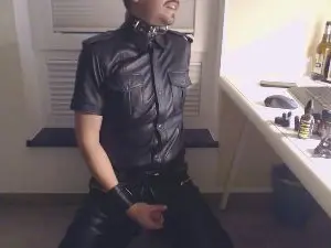 Cam4 Free Porn Cam of maxl90