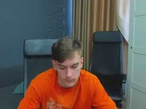 Cam4 Watch Live Sex Cams of BradyFlint