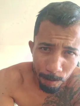 Cam4 Live Sex Cam of Chilenohh