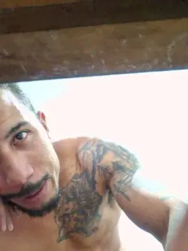Cam4 Live Sex of Chilenohh