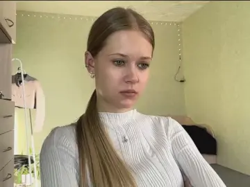 Cam4 Adult Video Chat of RaguelFoots