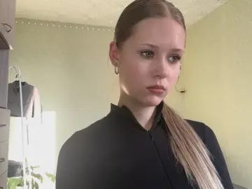 Cam4 Nude Webcam of RaguelFoots