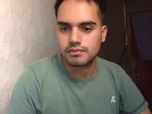 Cam4 Live Porn of camiloo1997