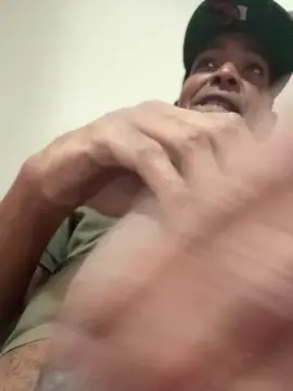 Cam4 Free Porn Cam of romulisto