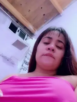 Cam4 Free Porn Cam of Giulicurvy