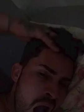 Cam4 Nude Webcam of Leo_dot25