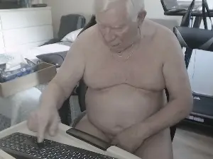 Cam4 Live Porn of lourega38