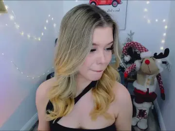 Cam4 Live Sex Cam of GlamorousGirll