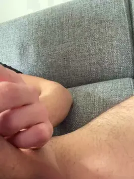 Cam4 Private Sex Chat of golden95_hot