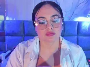 Cam4 Live Sex of sofiia_carson