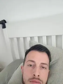 Cam4 Live Porn of Mrfitdanny