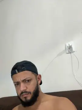 Cam4 Adult Webcam of Puto_leitador