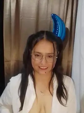 Cam4 Free Porn Cam of Tubellanena