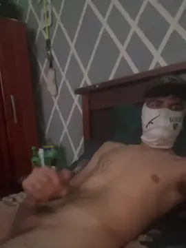 Cam4 Free Live Porn of joel1181