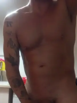 Cam4 Live Sex of cuban46