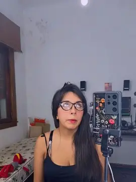 Cam4 Adult Webcam of Barrrbitch