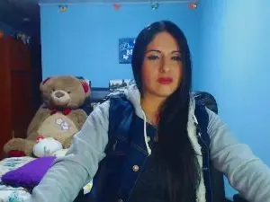 Cam4 Sex Cam of Sahotlove1_