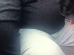 Cam4 Live Sex of maturo32