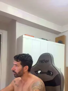 Cam4 Live Sex Cam of Saradoalto23