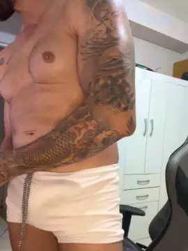 Cam4 Live Porn of Saradoalto23