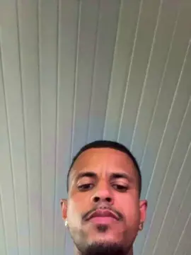 Cam4 Private Sex Chat of Soaresluucas29
