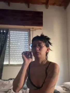 Cam4 Adult Webcam of mica88xxx