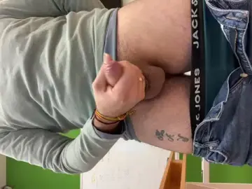 Cam4 Sex Chat of Oskarduro