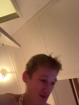 Cam4 Nude Webcam of HornyPornyGuy