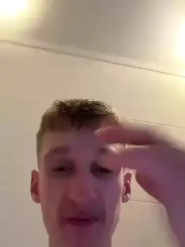 Cam4 Sex Cam of HornyPornyGuy