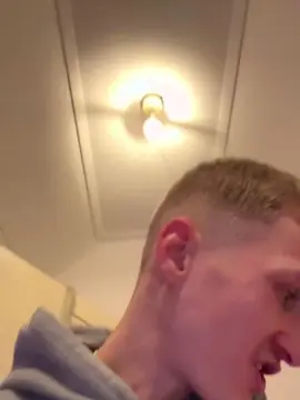 Cam4 Live Porn of HornyPornyGuy