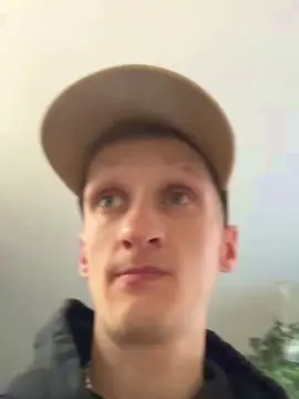 Cam4 Live Porn of HornyPornyGuy