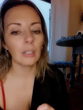 Cam4 Adult Webcam of Jade_emeraud