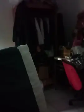 Cam4 Free Live Porn of robinkoji