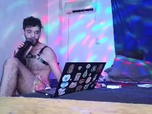 Cam4 Free Live Porn of Ju9504