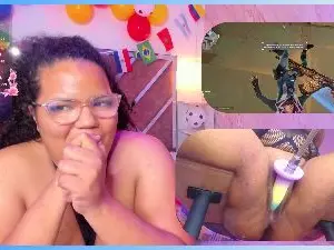 Cam4 Watch Live Sex Cams of MhiaRey