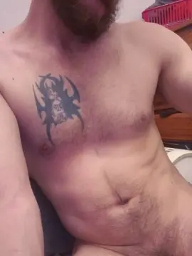 Cam4 Live Sex of bigBUZZZZ69