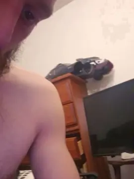 Cam4 Free Porn Cam of bigBUZZZZ69