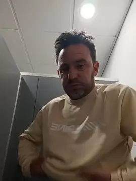 Cam4 Watch Live Sex Cams of Euyin