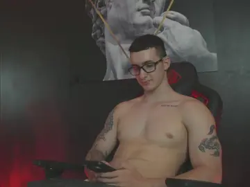 Cam4 Watch Live Sex Cams of JacksonOlsenn