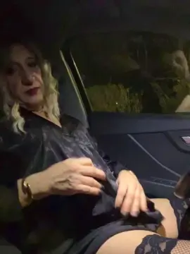 Cam4 Live Porn of cinziatrav