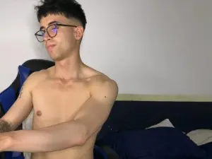 Cam4 Live Porn of dirty_boys1