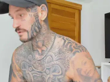 Cam4 Live Sex of Lucasexclusive1