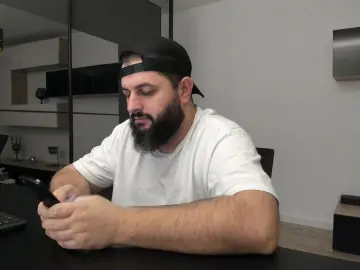 Cam4 Live Sex of DravenPeak