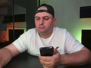 Cam4 Live Sex of DravenPeak