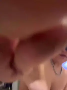 Cam4 Private Sex Chat of bambolinA90hot