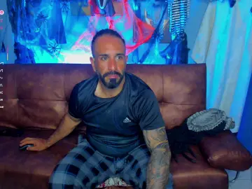 Cam4 Free Live Porn of mr_maik05