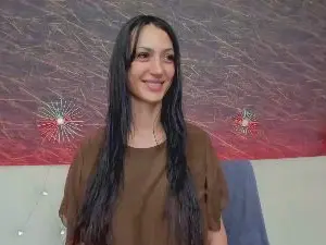 Cam4 Live Sex of belle_emanuelle